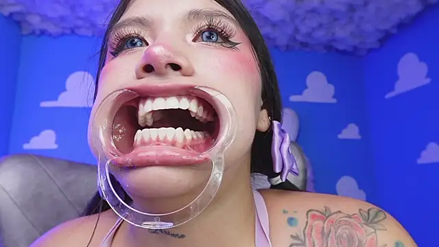 miss_keisi's cam snapshot