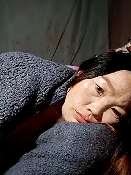 blonde_blg's cam snapshot