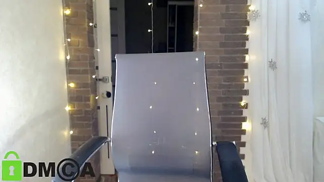 ms_kelarini's cam snapshot