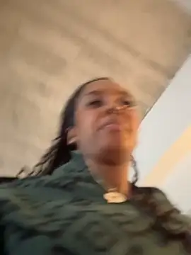 Your_Paris's cam snapshot