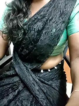 Tamilmallu-duskygirl03's cam snapshot