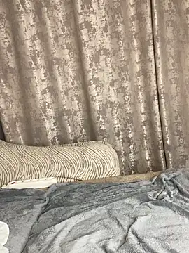 Lola_Hale's cam snapshot