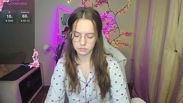 ShalinaMontana's cam snapshot