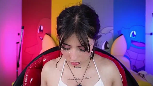 miss_sharlotte18's cam snapshot