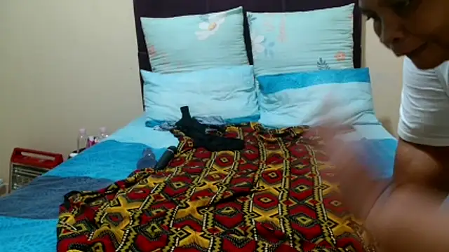 Bbw255's cam snapshot