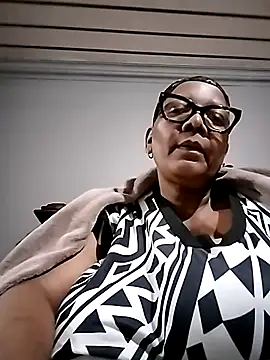 SEXYBOOBSNASS's cam snapshot