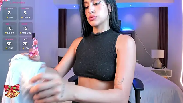 Violet_Anders's cam snapshot