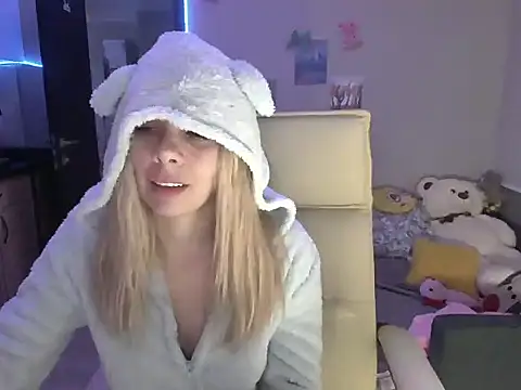 Getera_Cass's cam snapshot