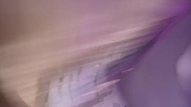 KamyGlam's cam snapshot