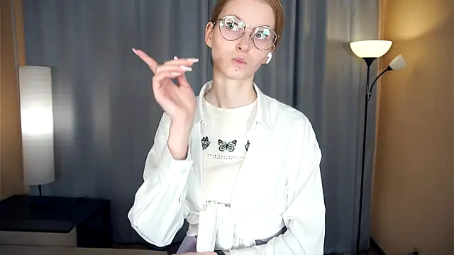 ToyaPletz's cam snapshot