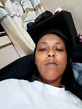 Indian-Hottie001's cam snapshot