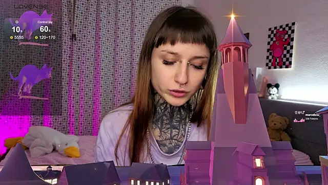 LilithPoison's cam snapshot