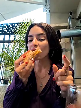 Sam_Sara's cam snapshot