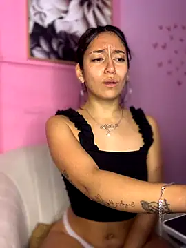 Alaska_euphoria's cam snapshot