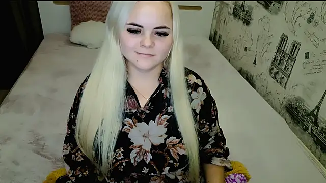 lovely-eyes's cam snapshot