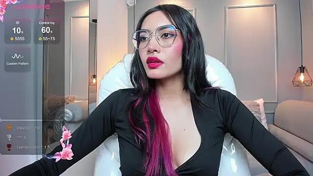 AzuraKindong's cam snapshot