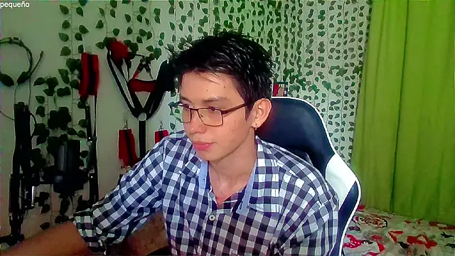 Andy_gray live sex cam