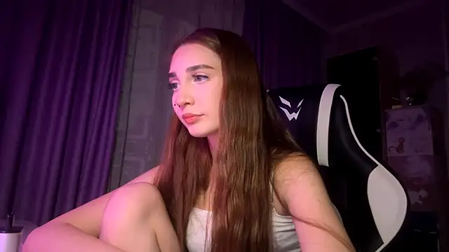 HollyPaw's cam snapshot