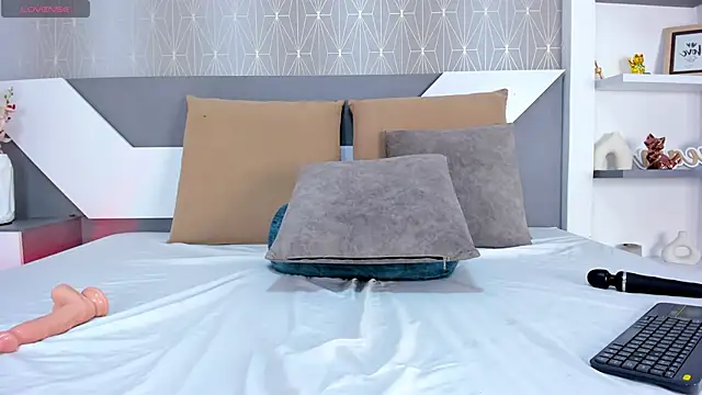 Miranda_Blair's cam snapshot