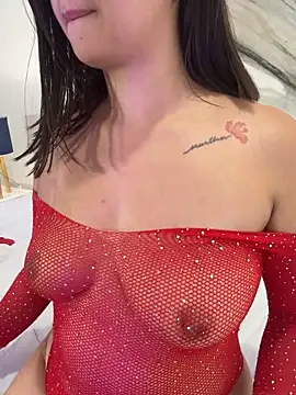 thamiina_'s cam snapshot