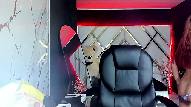 Paris_Petit's cam snapshot