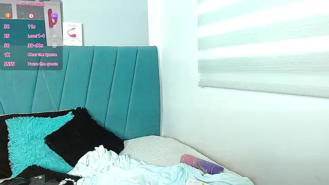 Chloe_Brown3's cam snapshot