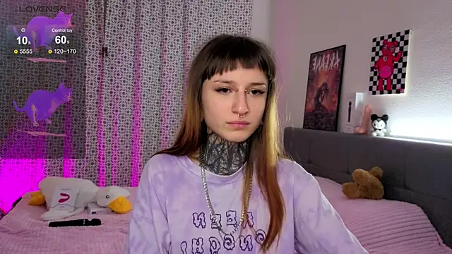 LilithPoison's cam snapshot