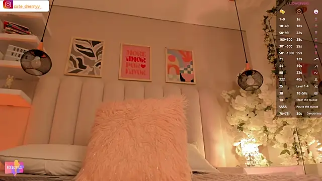 cute__cherry_'s cam snapshot