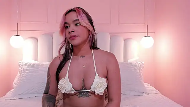 sarah_salis_'s web cam