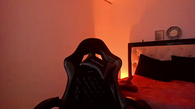 Sara_Roades's cam snapshot