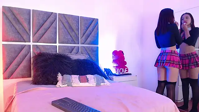 Laura_Dicardy's cam snapshot