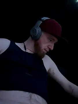 GenitalWars's cam snapshot