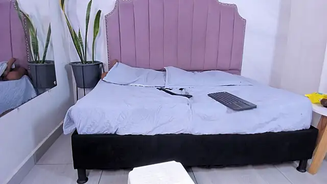 bianca_angel_'s cam snapshot