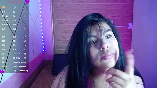 emma_petit07's cam snapshot