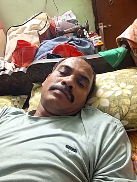 cutecouple1983's cam snapshot