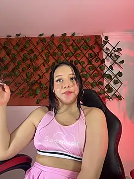 Emily_Trujillo's cam snapshot