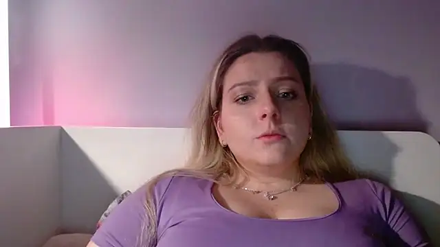 BritneySensual's cam snapshot