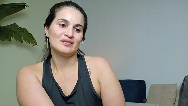 lizdevine's cam snapshot