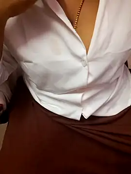 Tamil_Ammani's cam snapshot