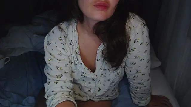 LoraPreston's cam snapshot