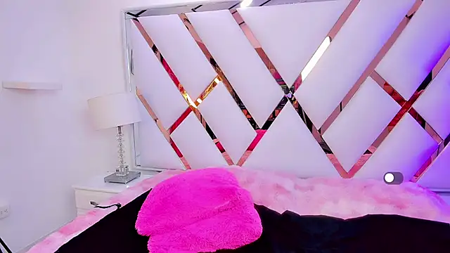 samymilf4's cam snapshot