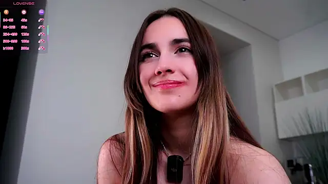 CupSizeGirl's cam snapshot