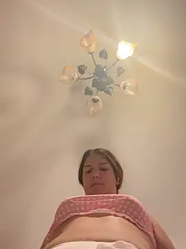 IssadoraaPink's cam snapshot