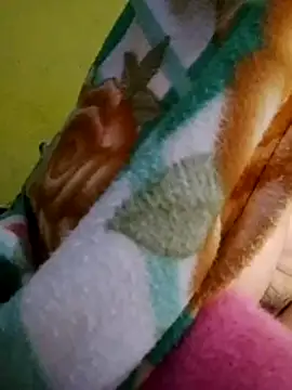 CUT_MOM's cam snapshot