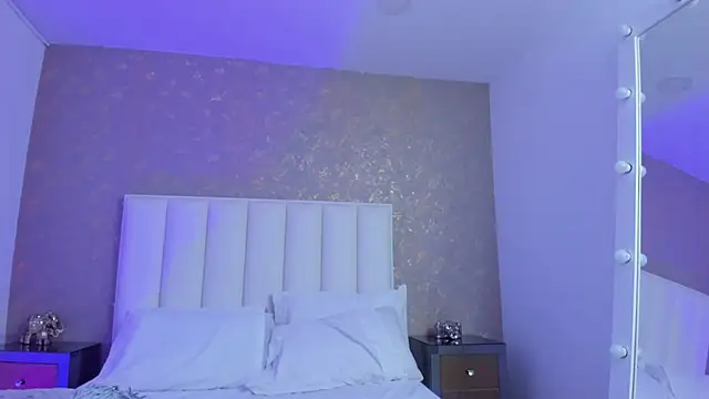 KaylieBrooks's cam snapshot