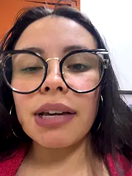 Megan_05_'s cam snapshot