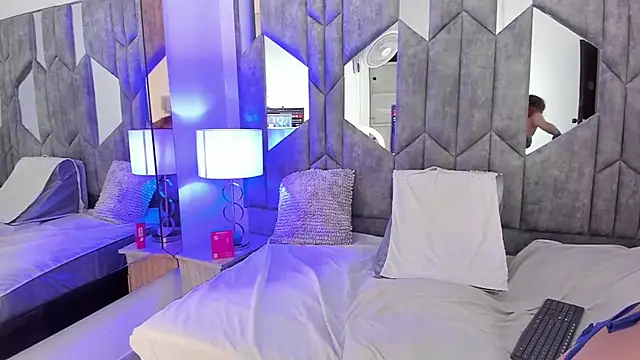 BestLadyMature's cam snapshot