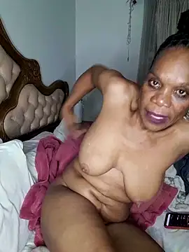 Hotcougar's cam snapshot