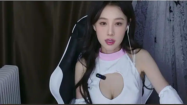 huanxbaby's cam snapshot