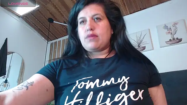 Andrea_secret_'s cam snapshot